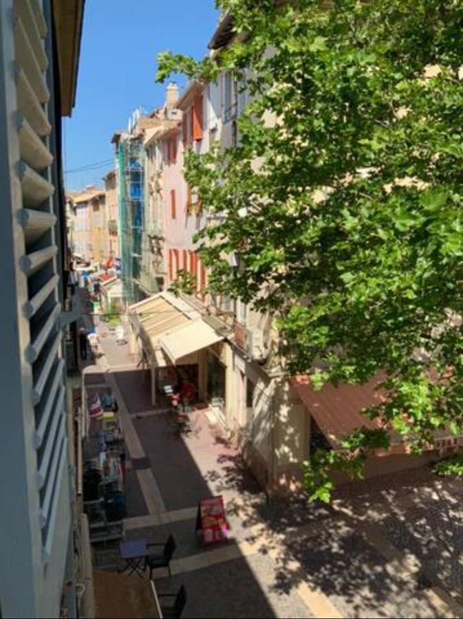 Centre Historique De Frejus - Face A La Mairie Daire Dış mekan fotoğraf